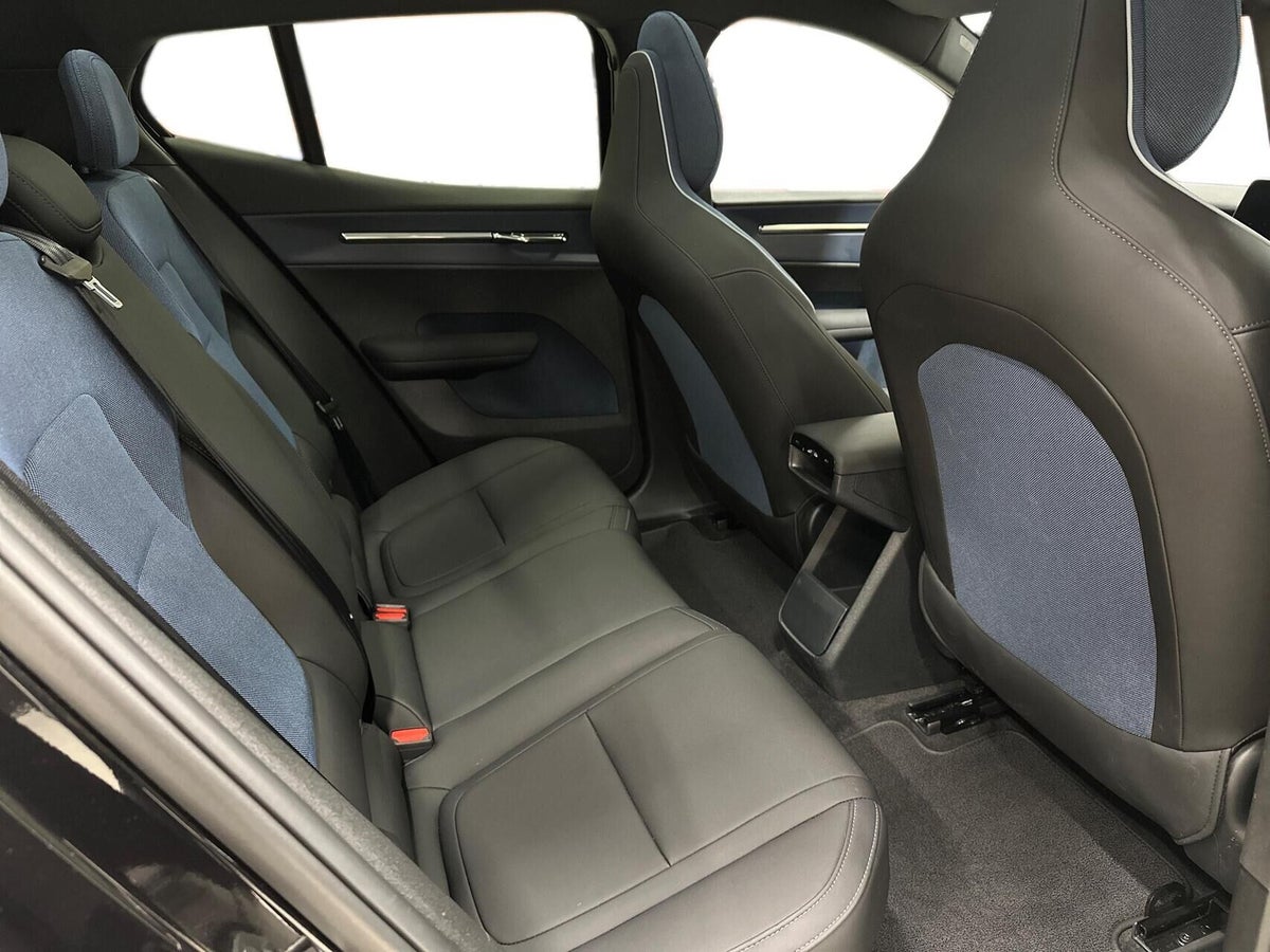 Volvo EX30 Extended Range Ultra billede 13