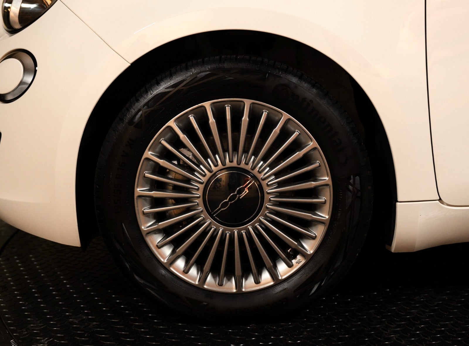 Billede af Fiat 500e 42