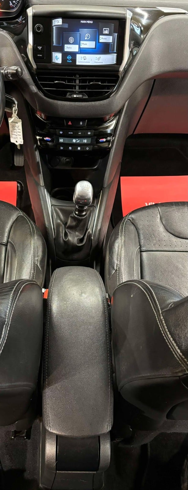 Billede af Peugeot 208 1,6 e-HDi 114 Allure