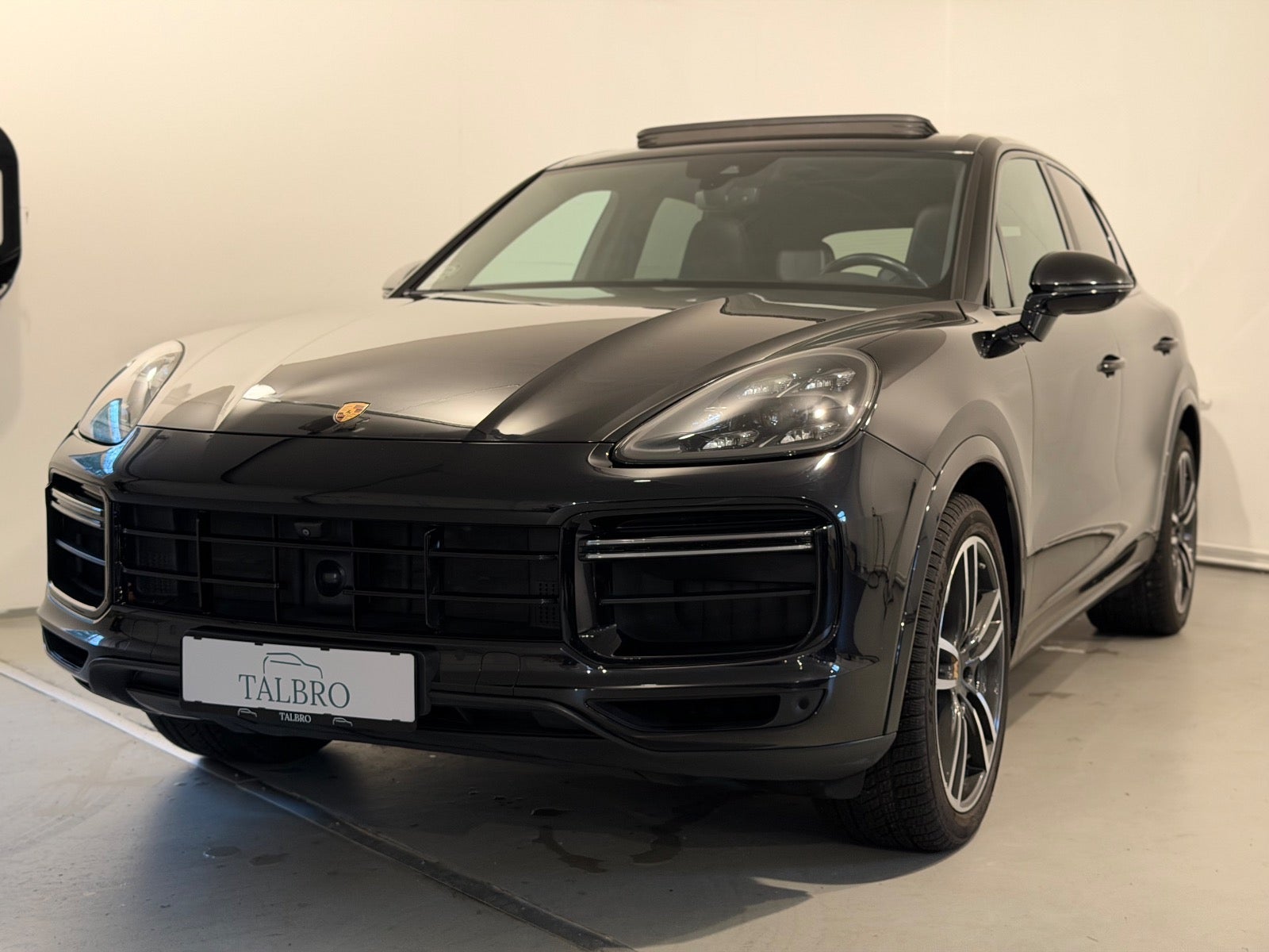 Porsche – Cayenne Turbo