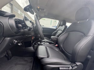 MINI Cooper SE Classic Trim