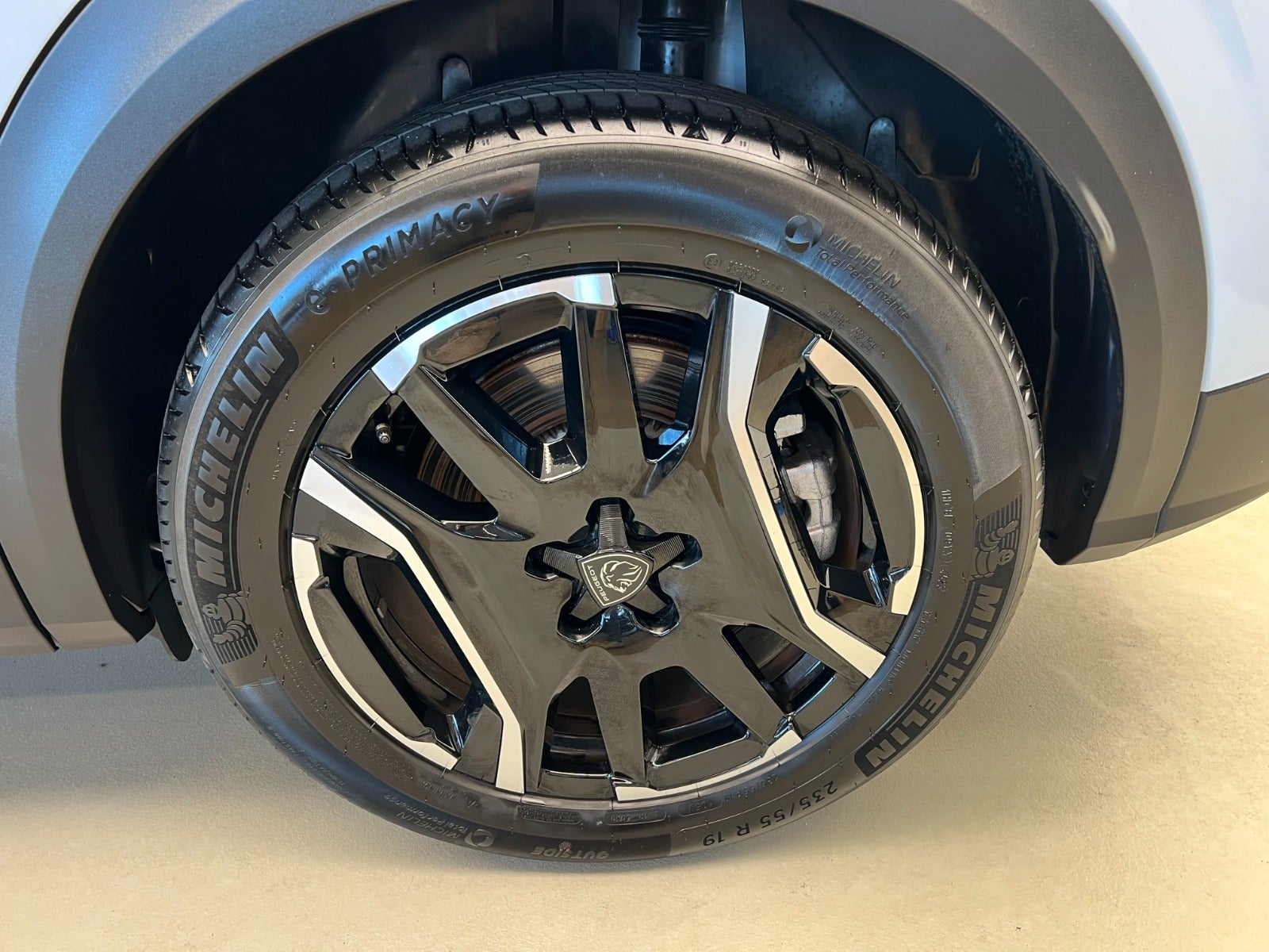 Billede af Peugeot e-3008 77 Allure