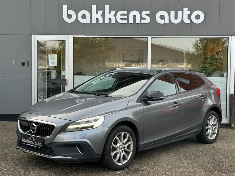 Volvo V40 CC D3 150 Momentum aut.