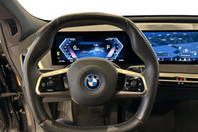 BMW iX xDrive40 Supercharged