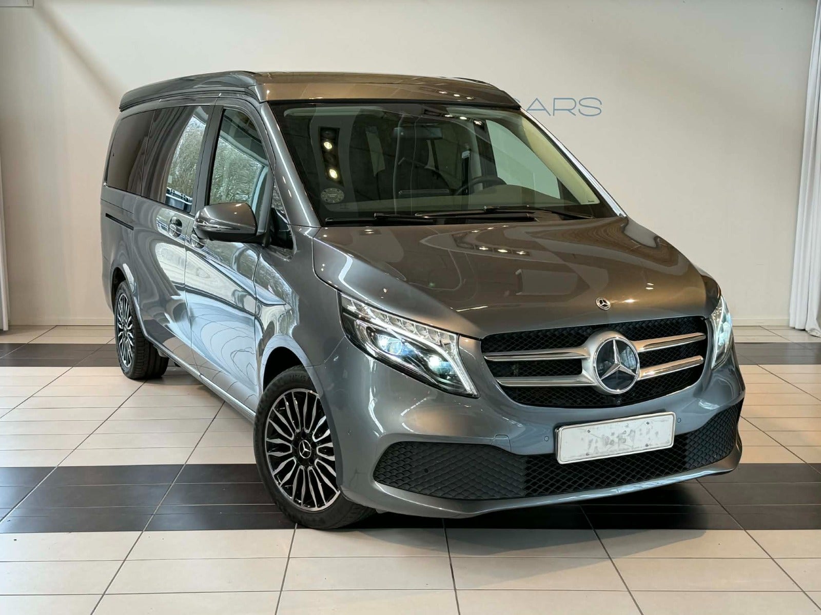 2021 Mercedes V220 d