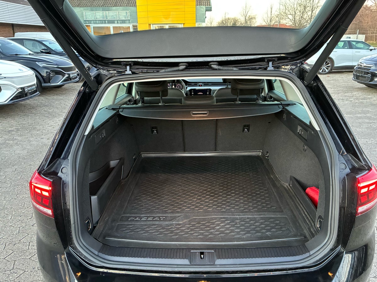 VW Passat GTE Variant DSG billede 14