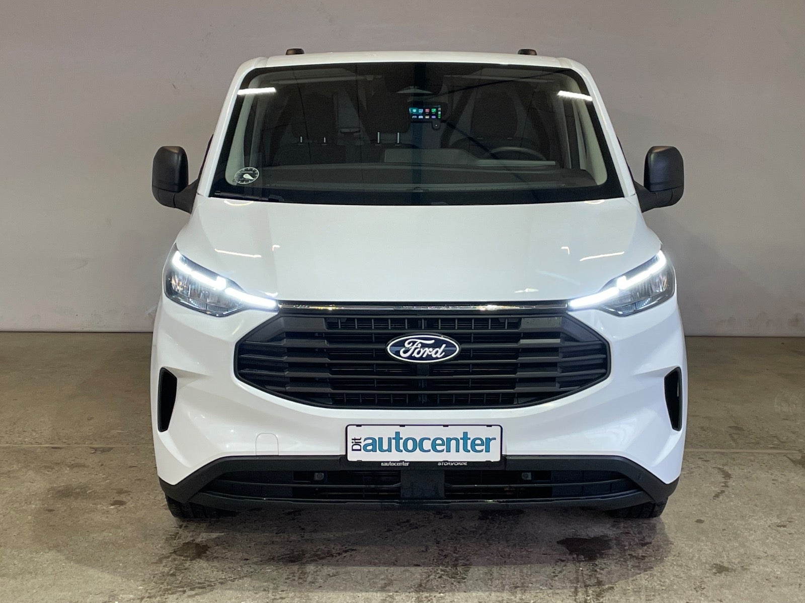 Ford Transit Custom 300L EcoBlue Trend