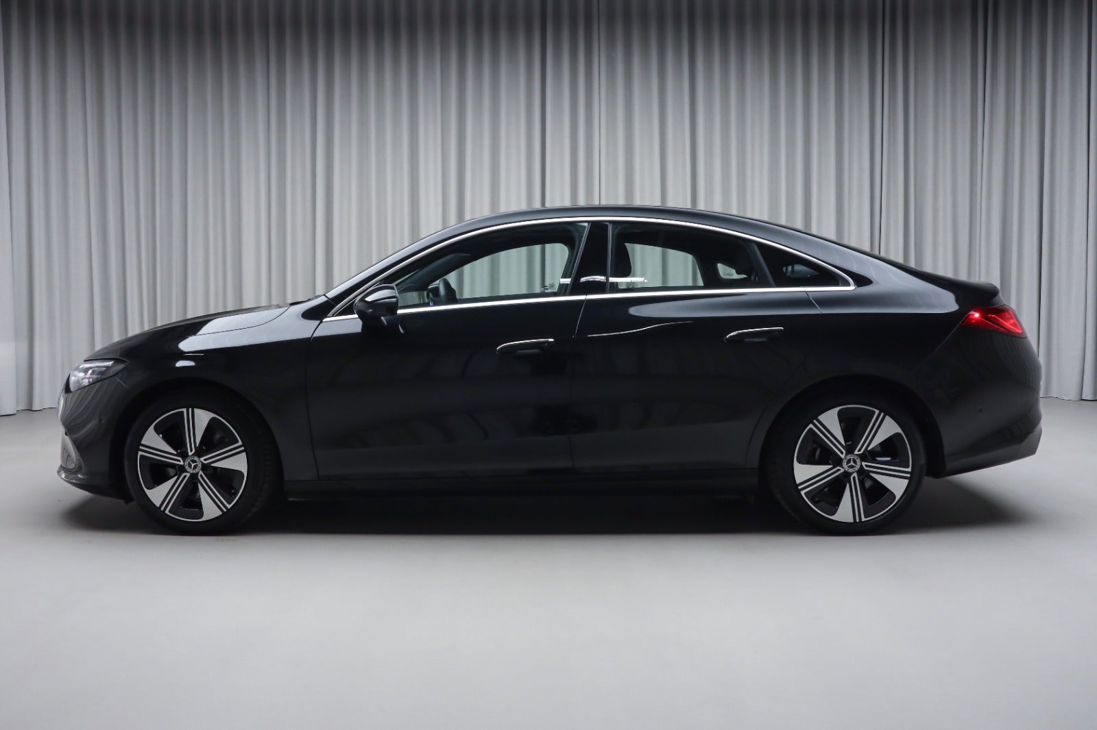 Mercedes-Benz CLA 250+ (6/8)