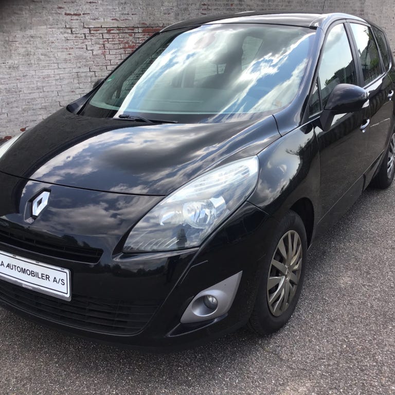 Renault Grand Scenic III dCi 130 Expression 7prs