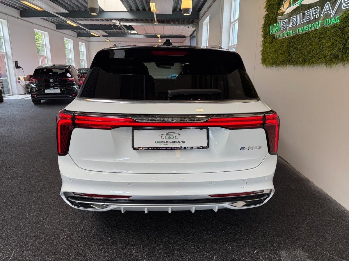 Hongqi E-HS9 Exclusive+