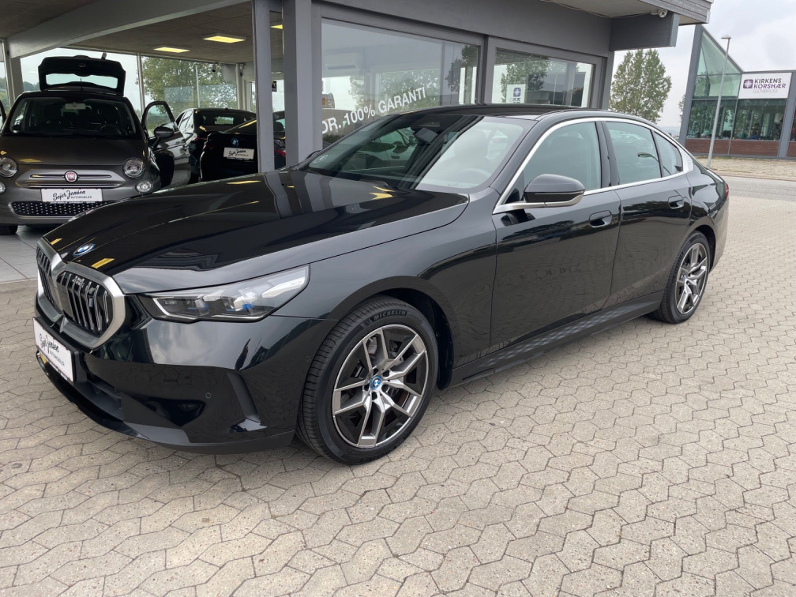 BMW i5 2023