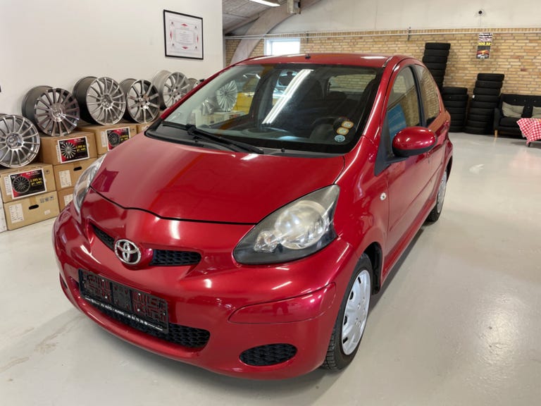 Toyota Aygo Plus Red Line
