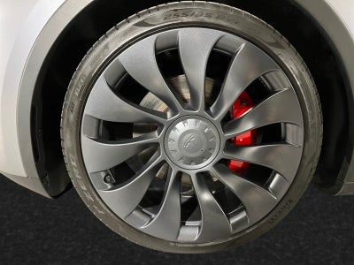 Tesla Model Y Performance AWD