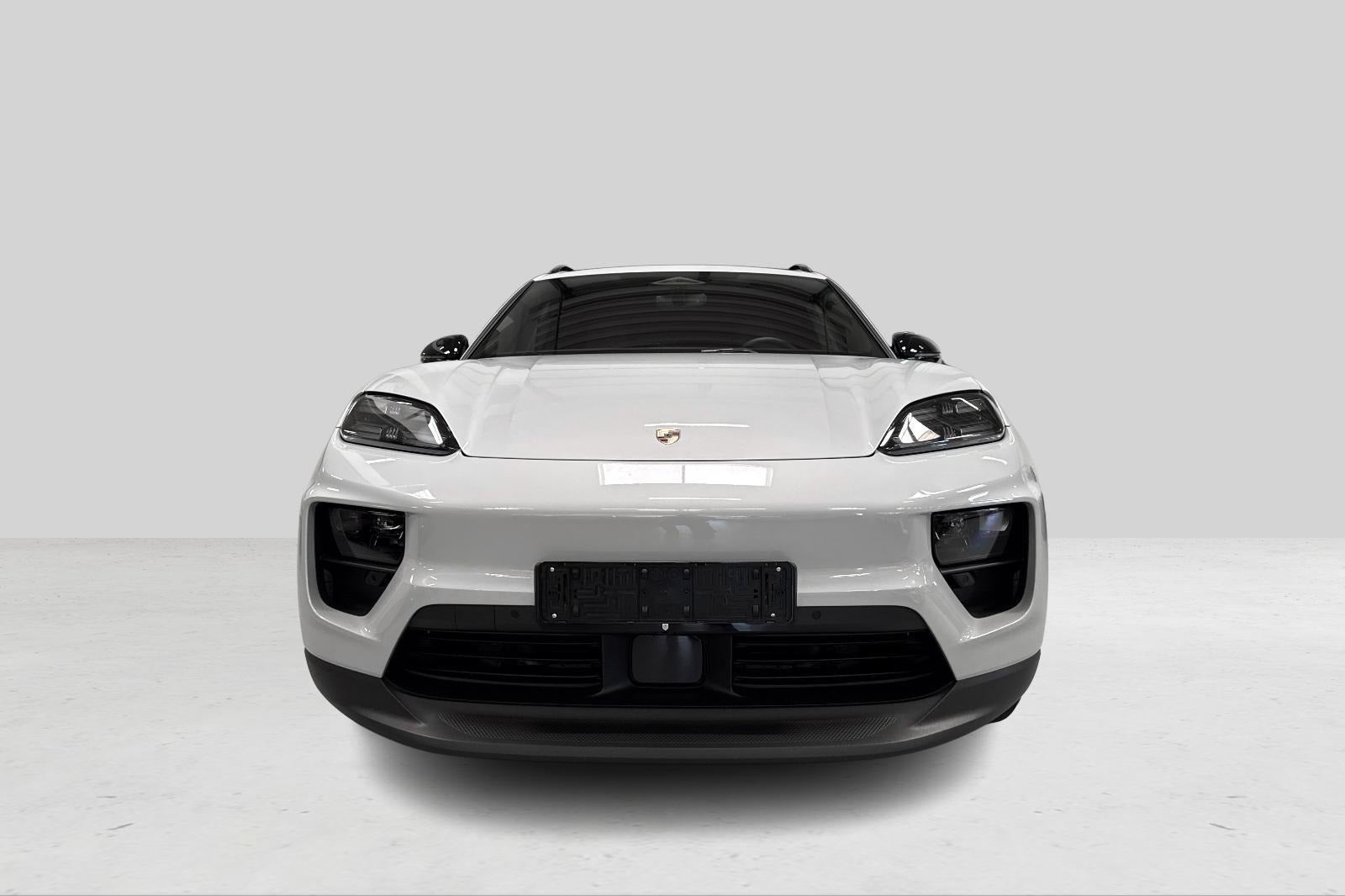 Porsche Macan 4