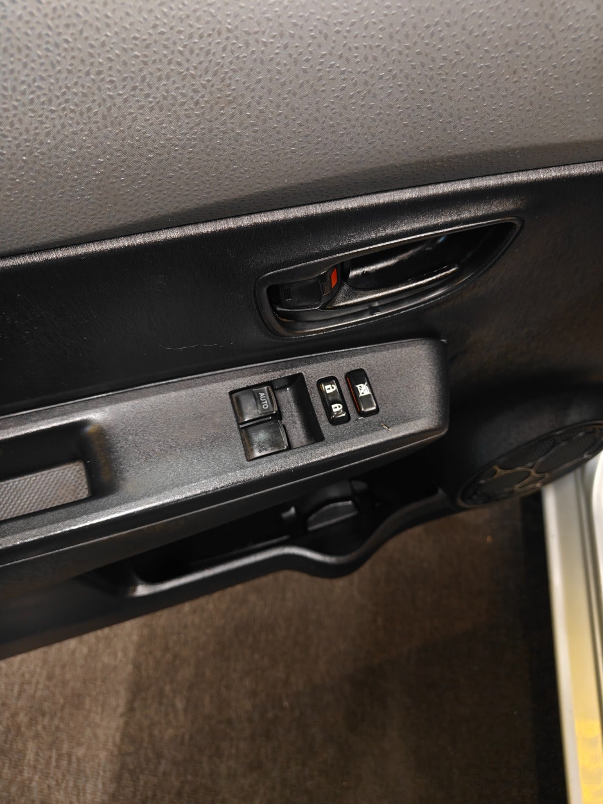 Billede af Toyota Yaris 1,0 VVT-i T1