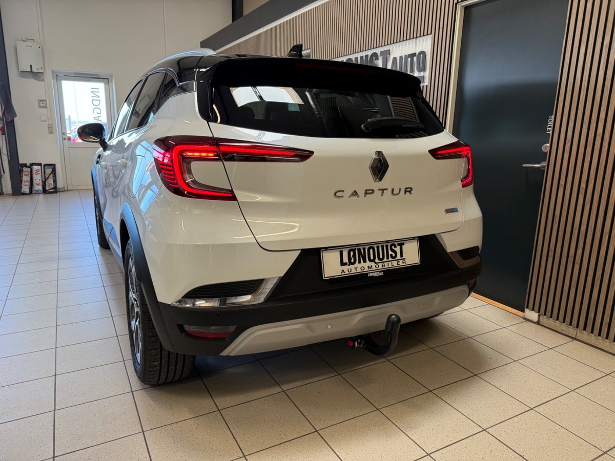 Renault Captur E-Tech Intens