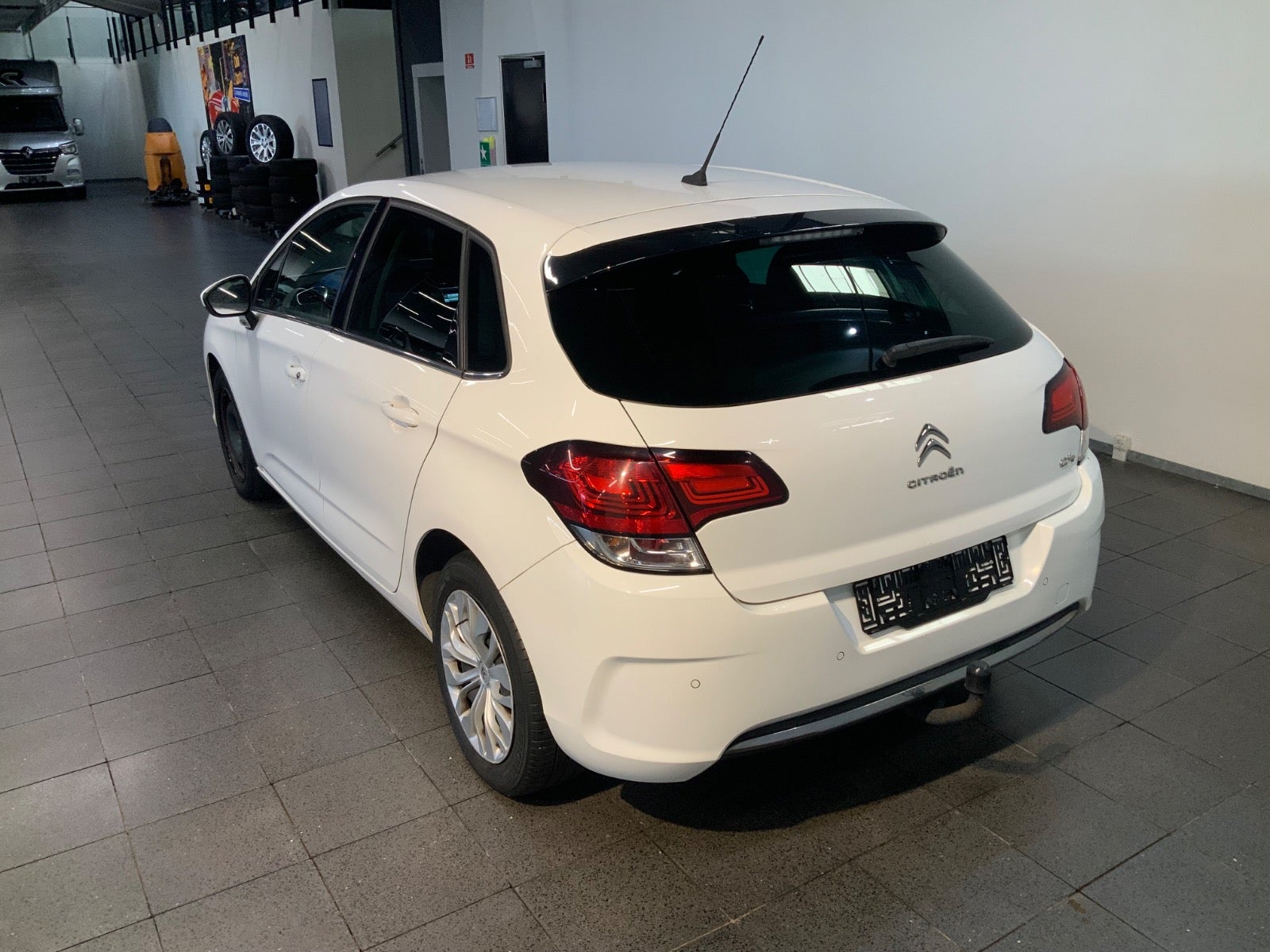 Citroën C4 (3/8)