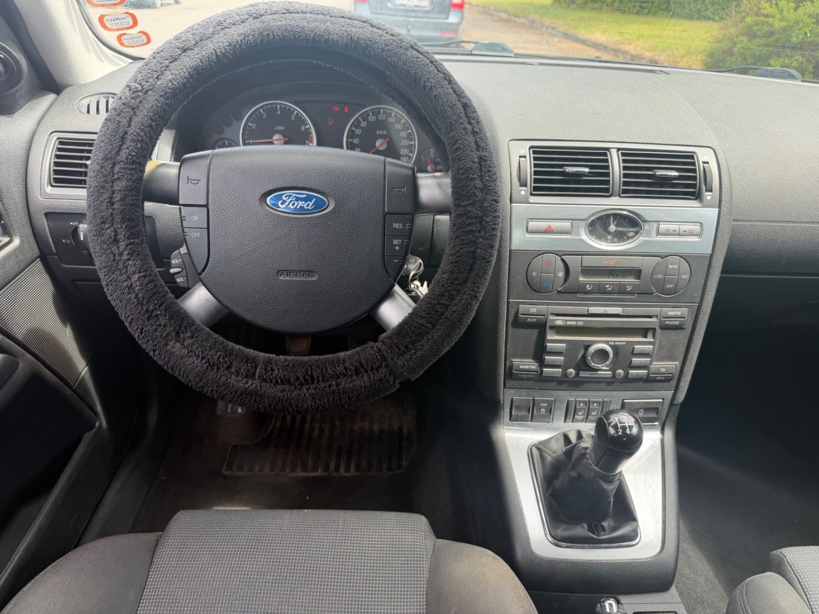 Billede af Ford Mondeo 2,0 145 Ambiente