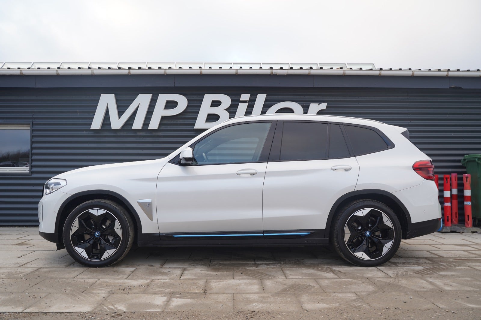 Billede af BMW iX3  Charged