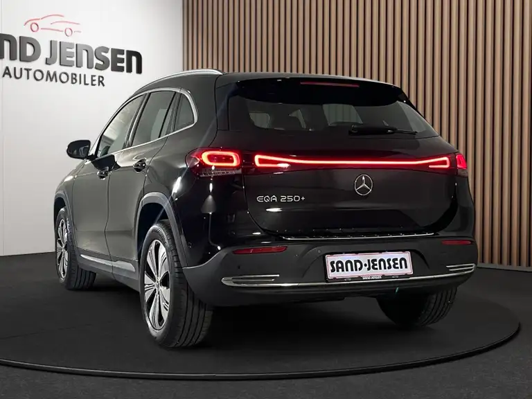 Mercedes EQA250+ Progressive Van