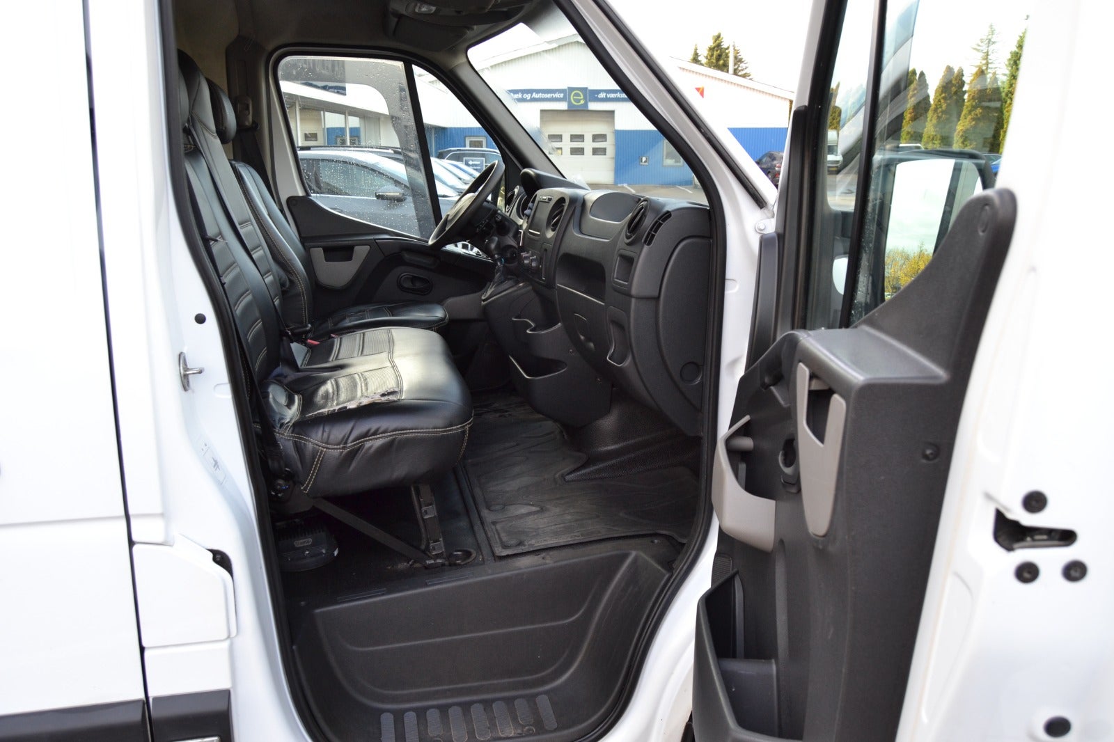 Billede af Renault Master III T35 2,3 dCi 145 L2H2 Kassevogn