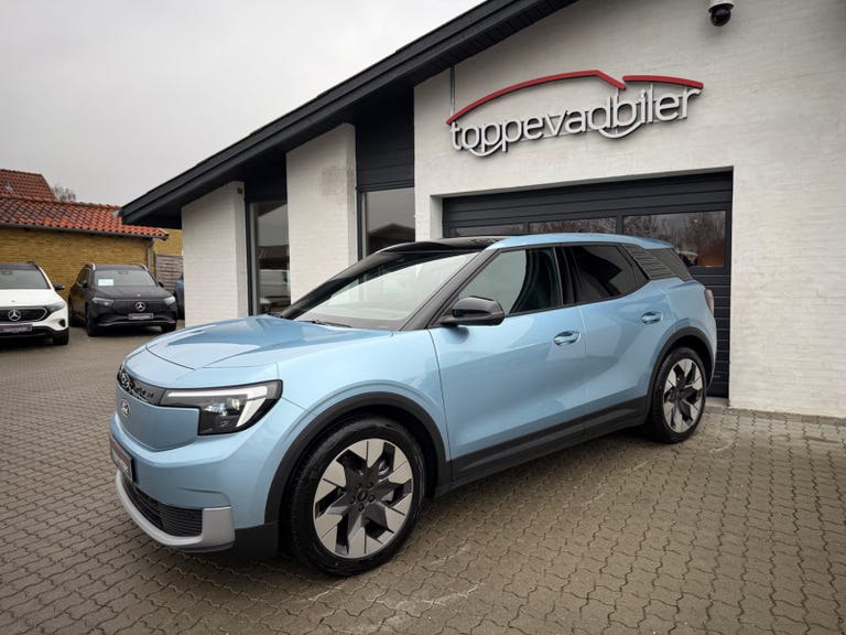 Ford Explorer Premium Extended Range