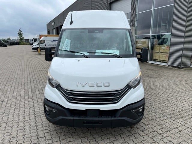 Billede af Iveco Daily 2,3 35S14 12m³ Van