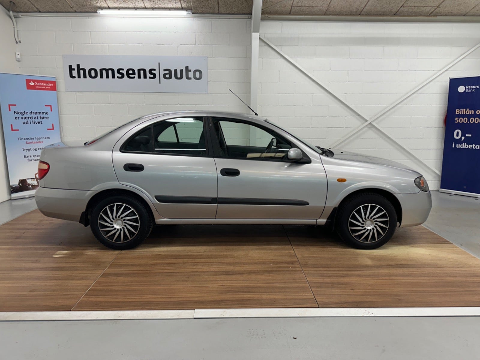 Nissan Almera 2003