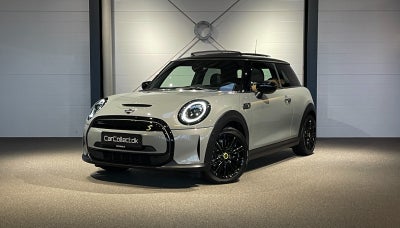 MINI Cooper SE  Yours Trim 3d