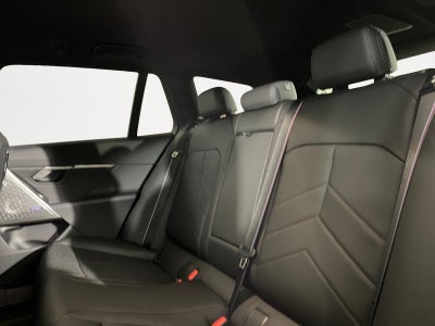 BMW i5 eDrive40 Touring Fully Charged M-Sport