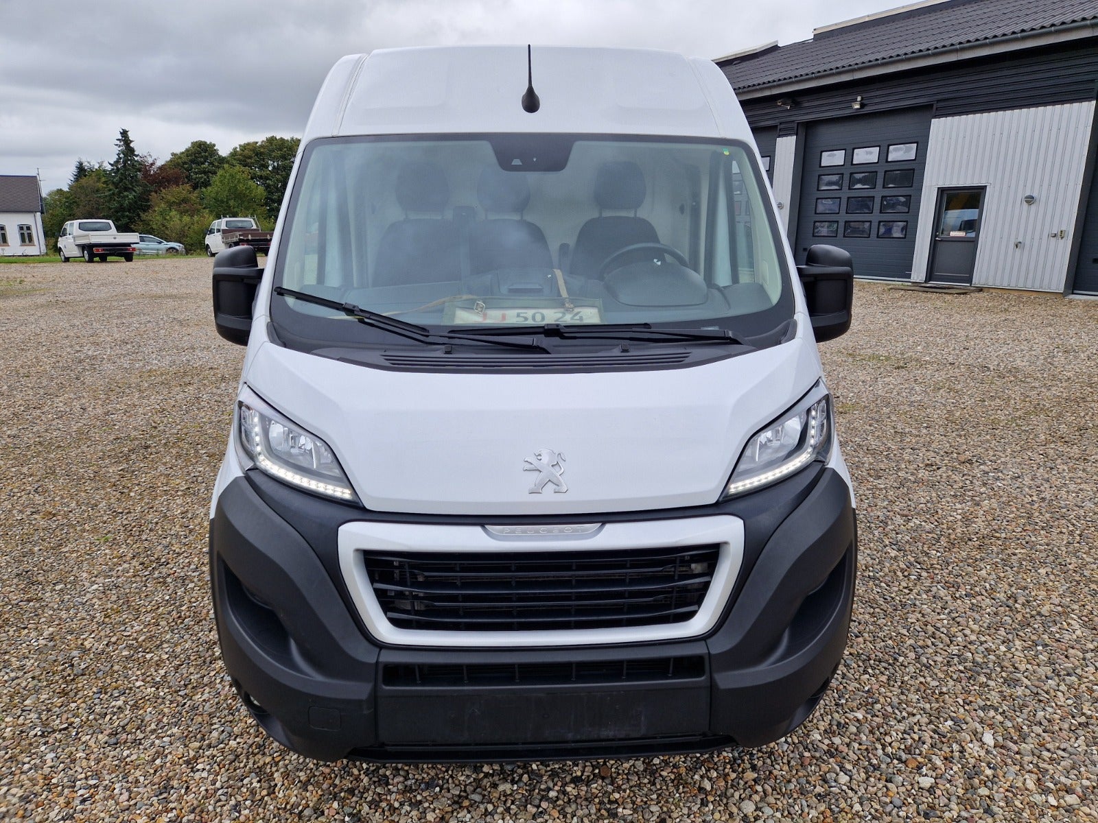 Billede af Peugeot Boxer 333 2,2 BlueHDi 140 L3H2 Premium