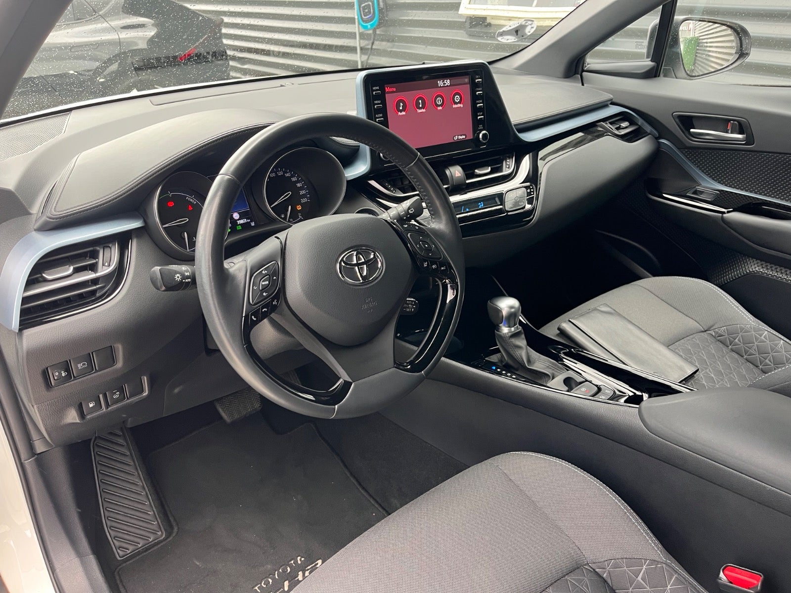 Billede af Toyota C-HR 1,8 Hybrid C-LUB Smart CVT