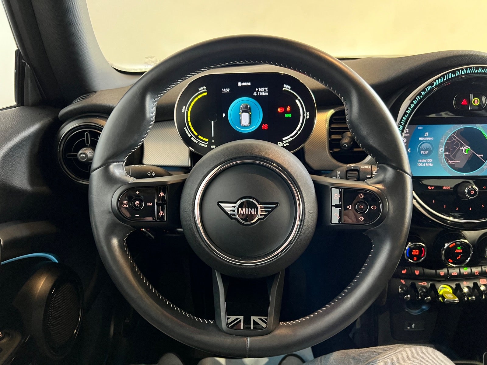 MINI Cooper SE Yours Trim