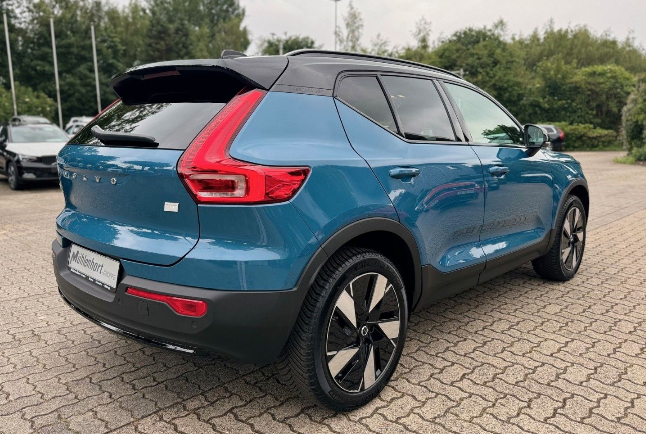 Volvo XC40 2024