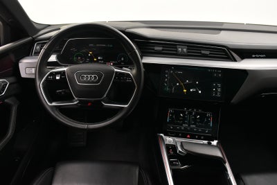 Audi e-tron S-line Sportback quattro