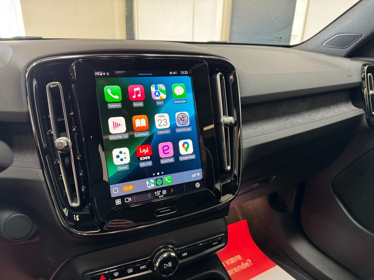 Volvo C40 P6 ReCharge Core