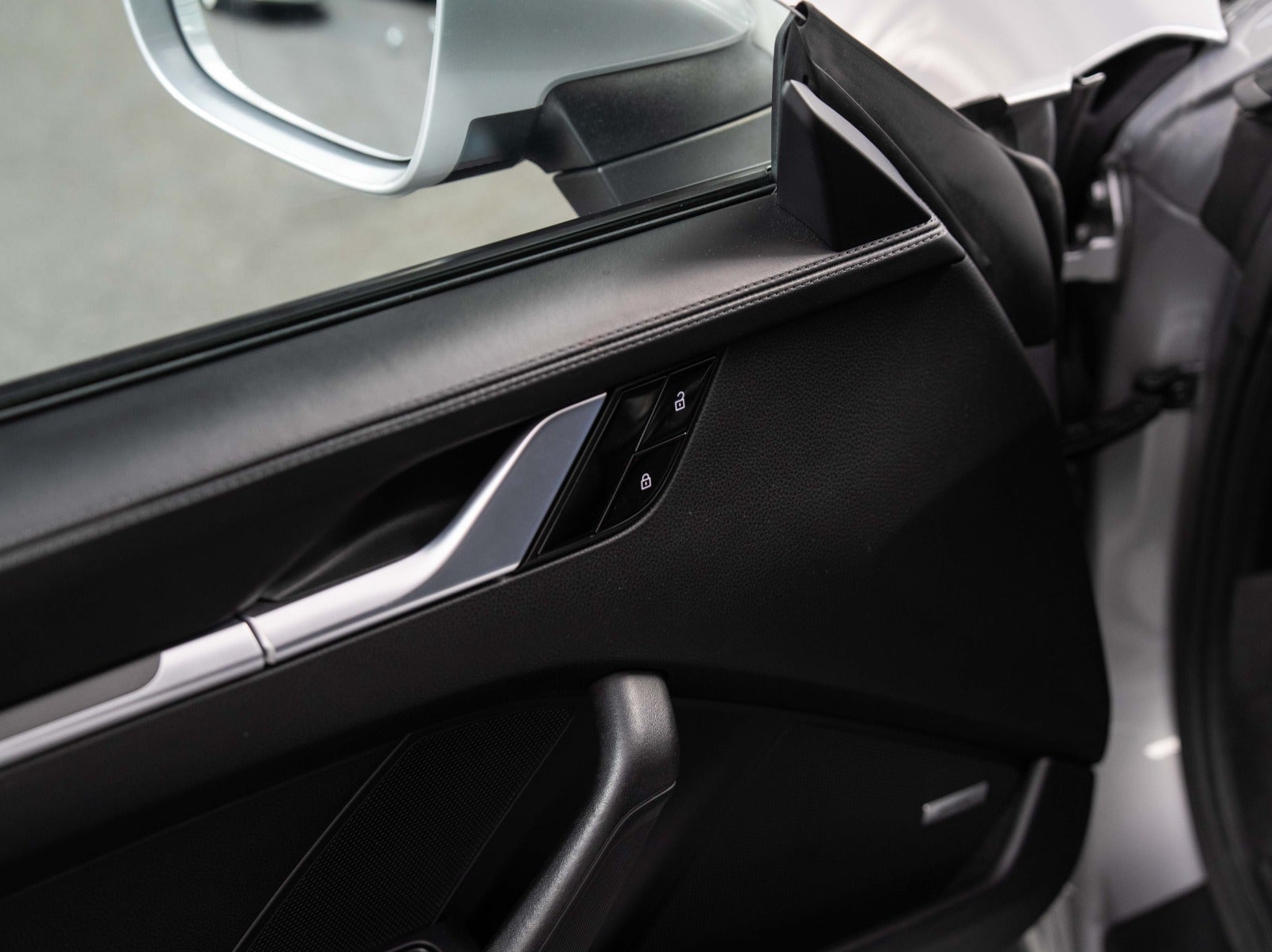 Gallery image 12 of 18