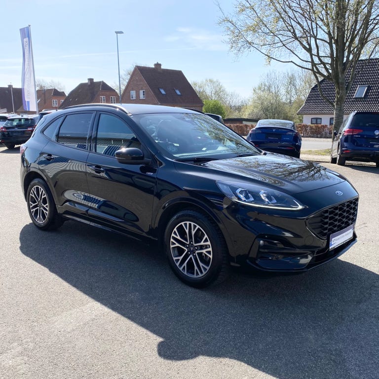Ford Kuga PHEV ST-Line X CVT