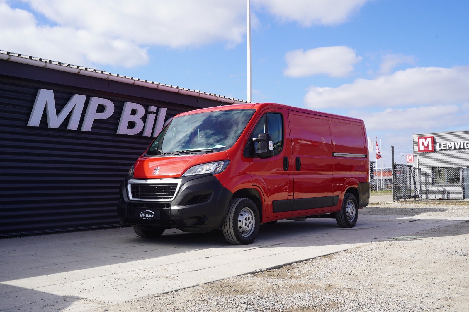 Billede af Peugeot Boxer 330 2,0 BlueHDi 130 L2H2