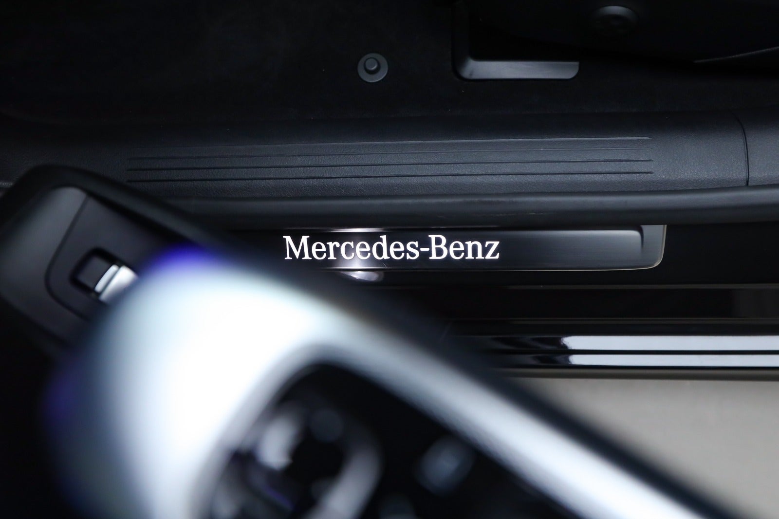 Mercedes-Benz EQE 350