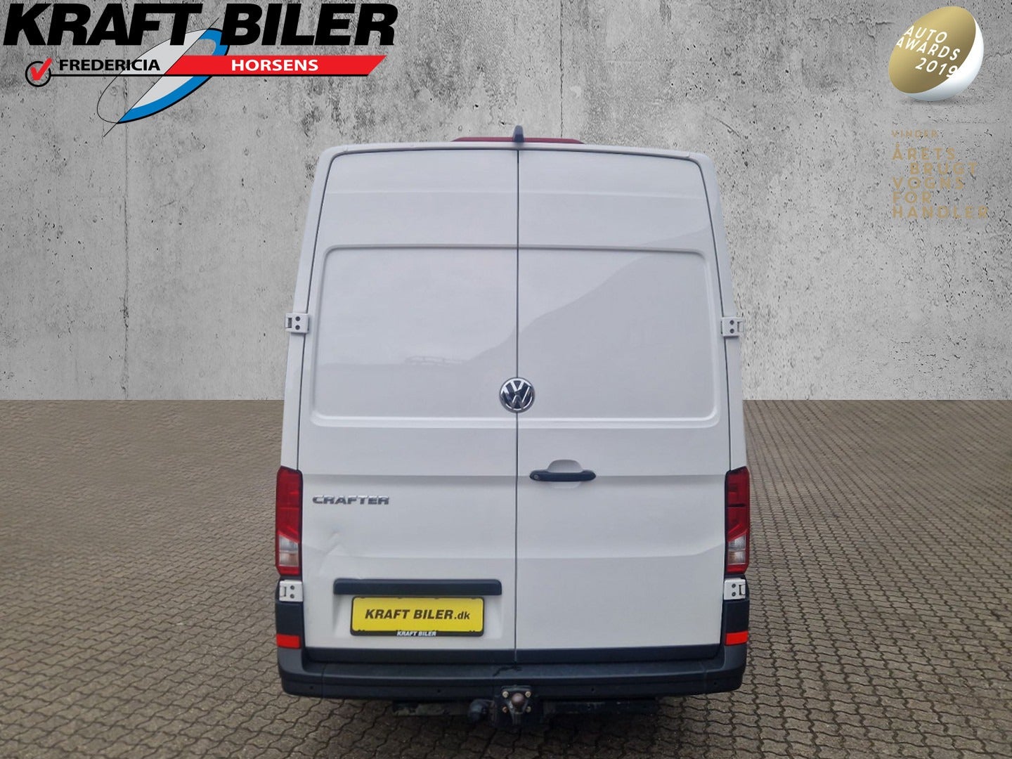 Billede af VW Crafter 35 2,0 TDi 177 Kassevogn L3H2 aut.