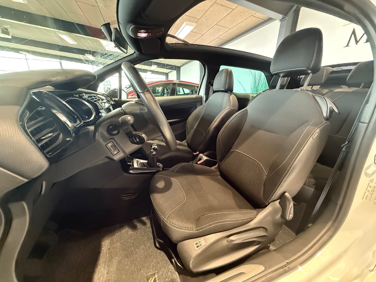 Billede af Citroën DS3 1,2 PureTech 82 Design Cabrio