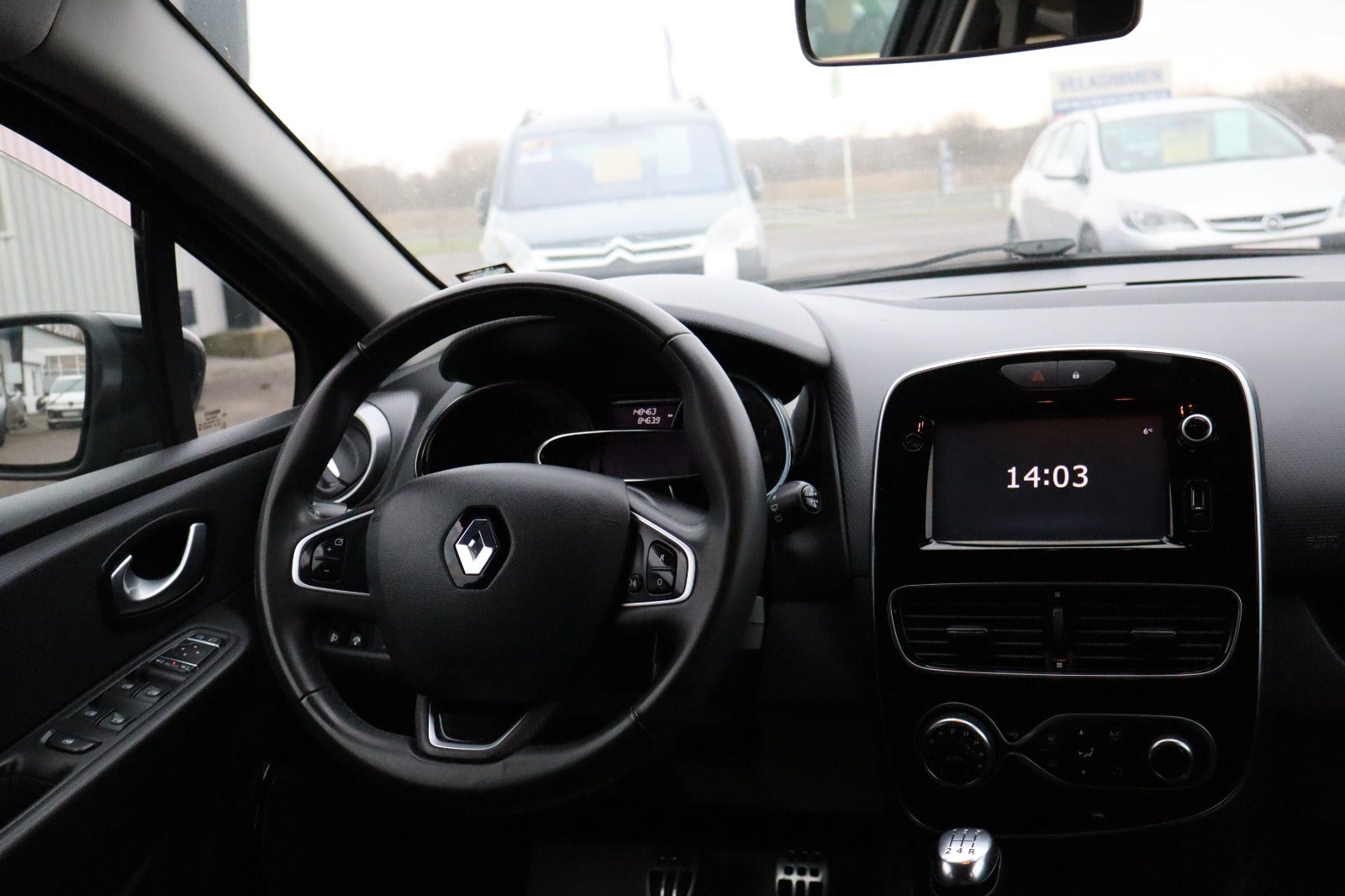 Billede af Renault Clio IV 1,5 dCi 90 Limited Sport Tourer