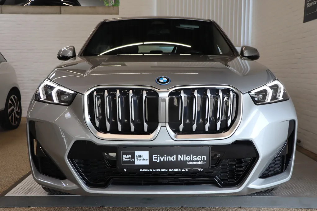 BMW iX1 xDrive30 M-Sport