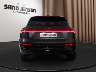 Audi Q8 e-tron Advanced S-line quattro Van