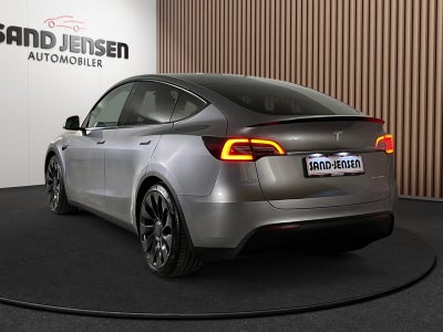 Tesla Model Y Performance AWD