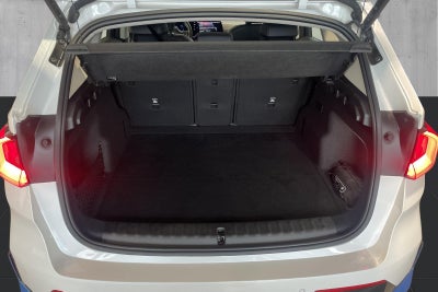BMW iX1 xDrive30 X-Line