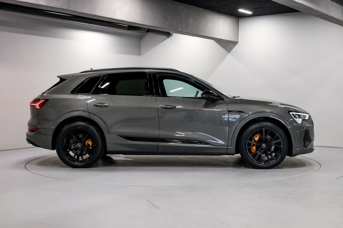 Audi e-tron 55 Black Edition S-line quattro