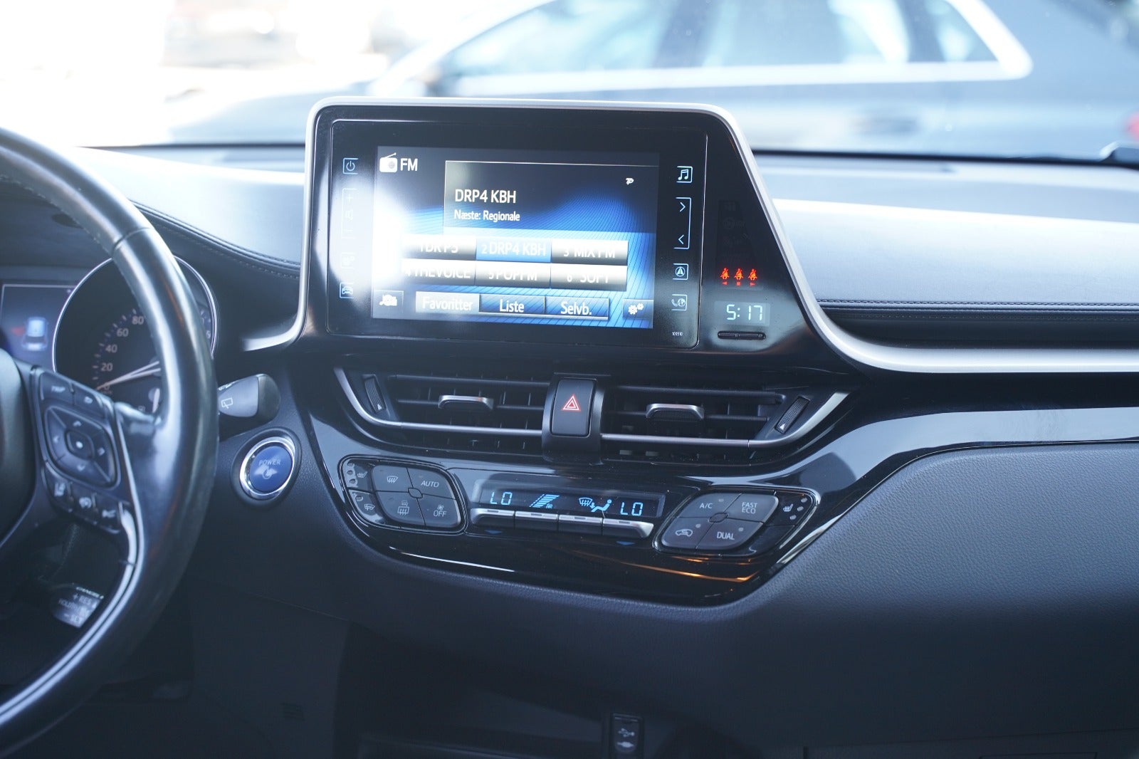 Billede af Toyota C-HR 1,8 Hybrid Premium Selected CVT