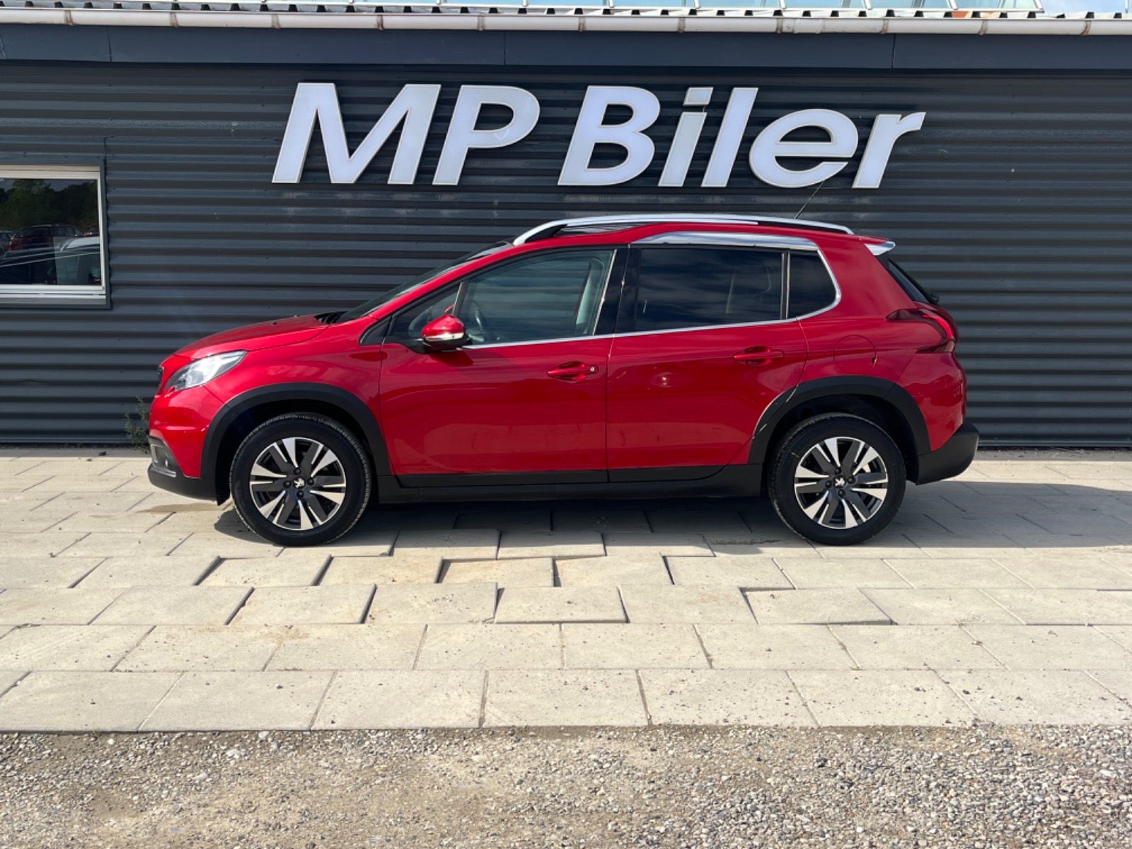 Billede af Peugeot 2008 1,2 PureTech 130 Allure Sky